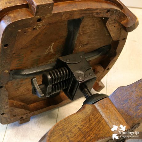 klassieke vintage antieke houten bureaustoel stoel draaibaar hoogte verstelbaar