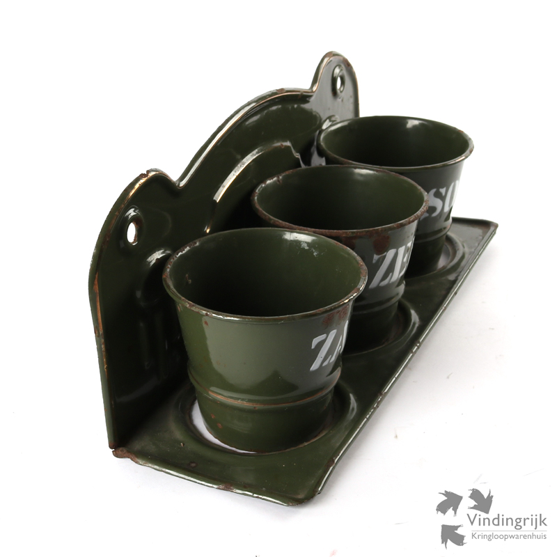 zand zeep soda zwart