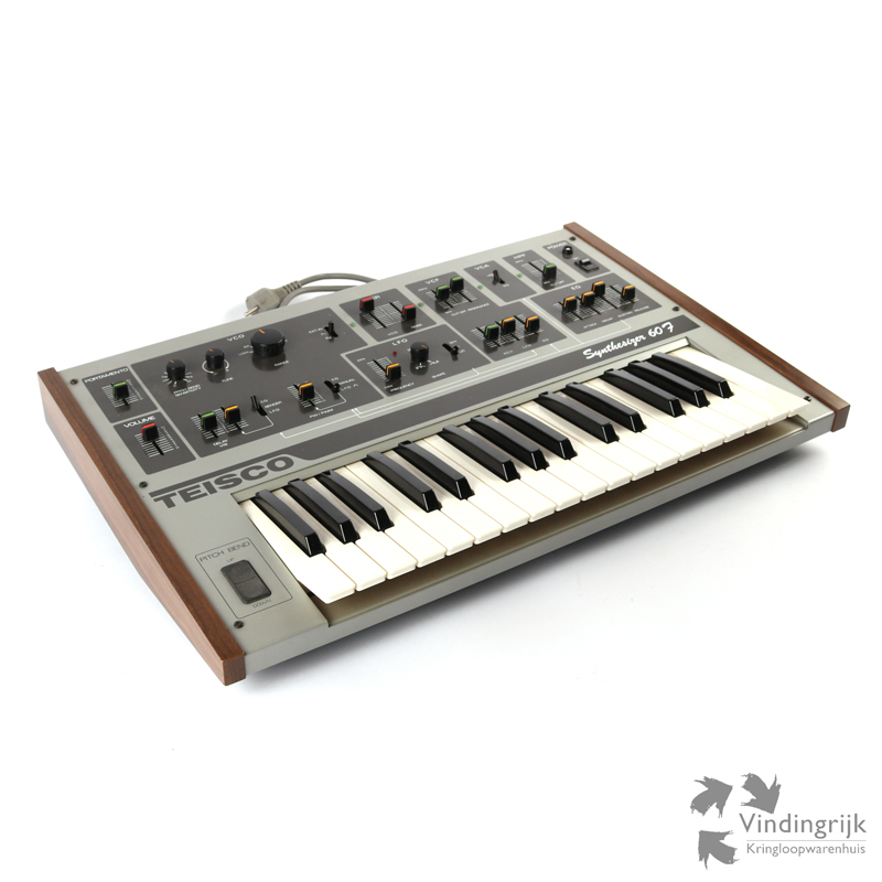 IMG_0153 Teisco Synthesizer 60F Kawai zeldzaam vintage