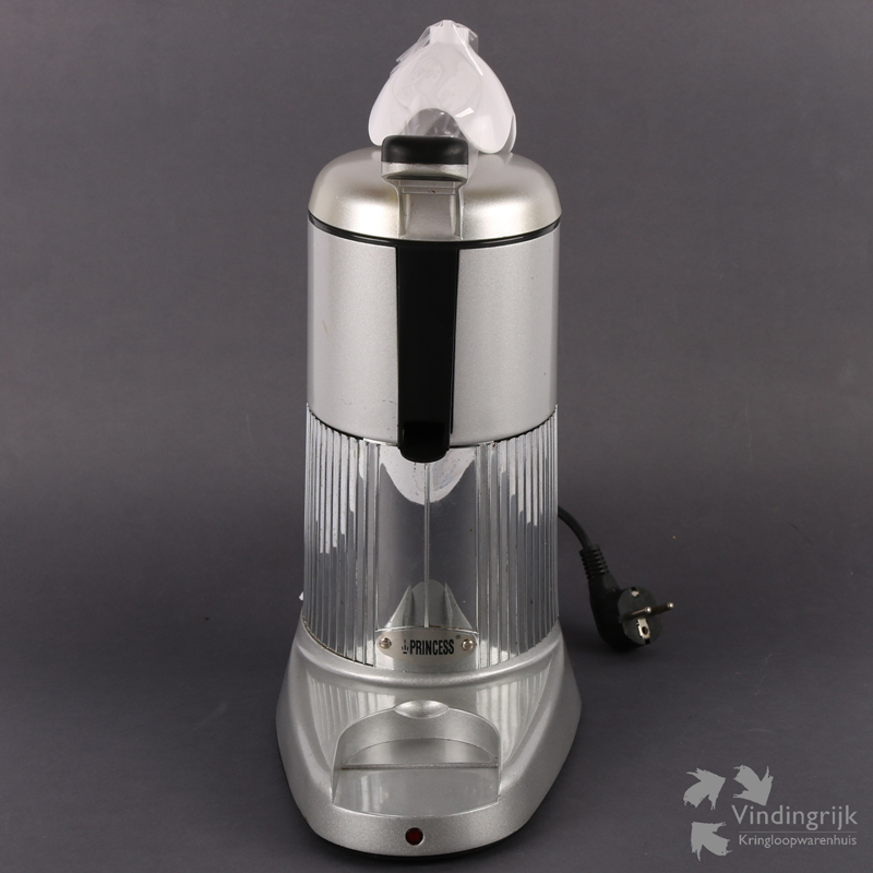 IMG_0566 citruspers Princess sinaasappelen citroenen pers elektrisch