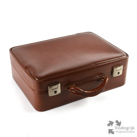 vintage reisnecessaire leren koffertje beautycase leder kam borstel verzorging reis