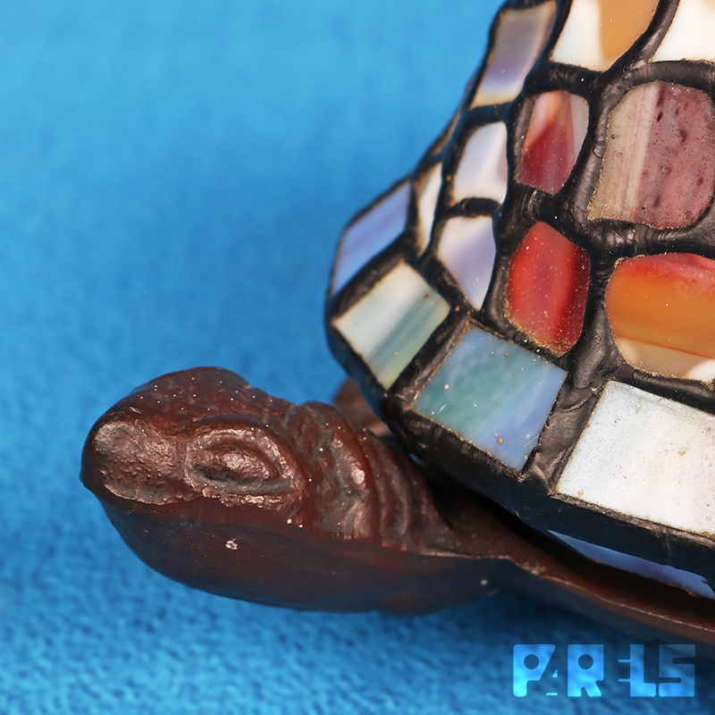 IMG_0732 Tiffany schildpad tafellamp glas-in-lood lamp