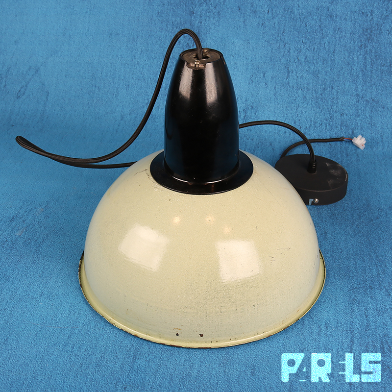 IMG_2218 vintage industriële emaille hanglamp bakeliet Oekraïne industrieel