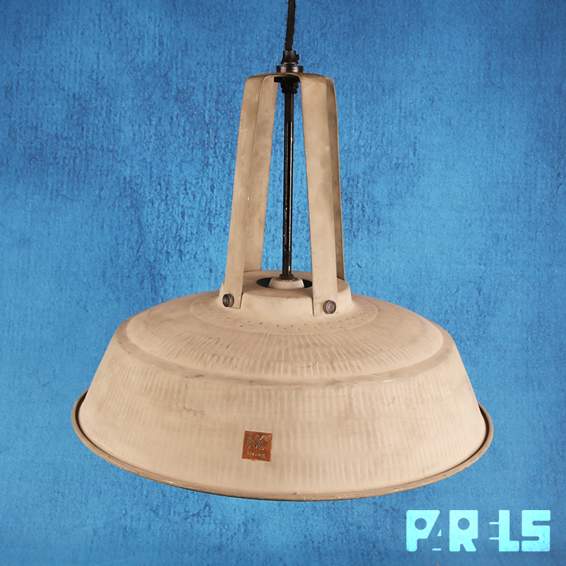 IMG_2459 industriële cementgrijze hanglamp HK Living industrieel fabriek stoer