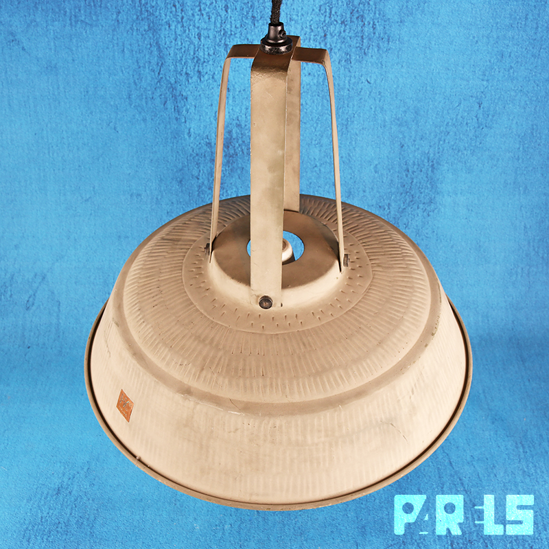IMG_2466 industriële cementgrijze hanglamp HK Living industrieel fabriek stoer