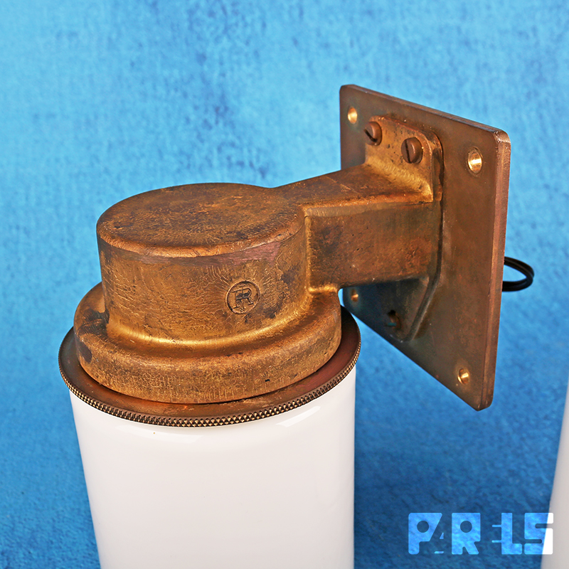 IMG_3466 set vintage Industria Rotterdam wanlampen buitenlampen scheepslampen