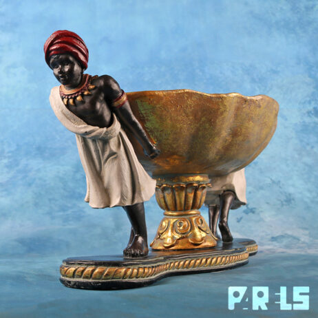 blackamoor schaal vintage decoratie kunstobject centerpiece koloniale stijl oriëntaals klassiek interieur ornament goudkleurig Afrikaans Moors Moren fruitschaal