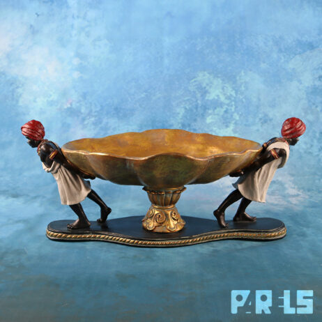 blackamoor schaal vintage decoratie kunstobject centerpiece koloniale stijl oriëntaals klassiek interieur ornament goudkleurig Afrikaans Moors Moren fruitschaal