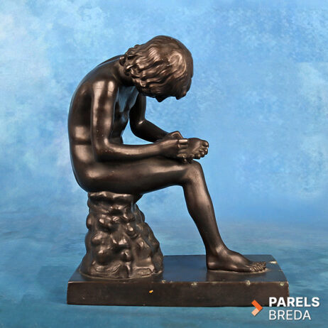 spinario doornentrekker beeld klassieke kunst zamak figuur sokkel